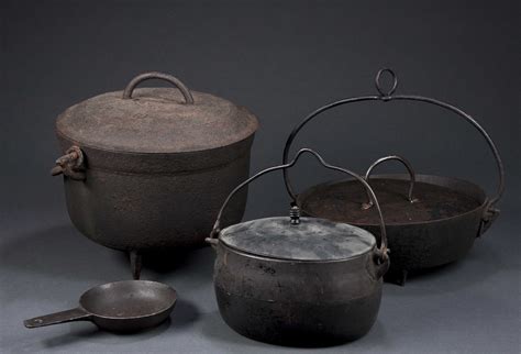 Silver, <b>Cookware</b>, Pewter. . Reproduction 18th century cookware